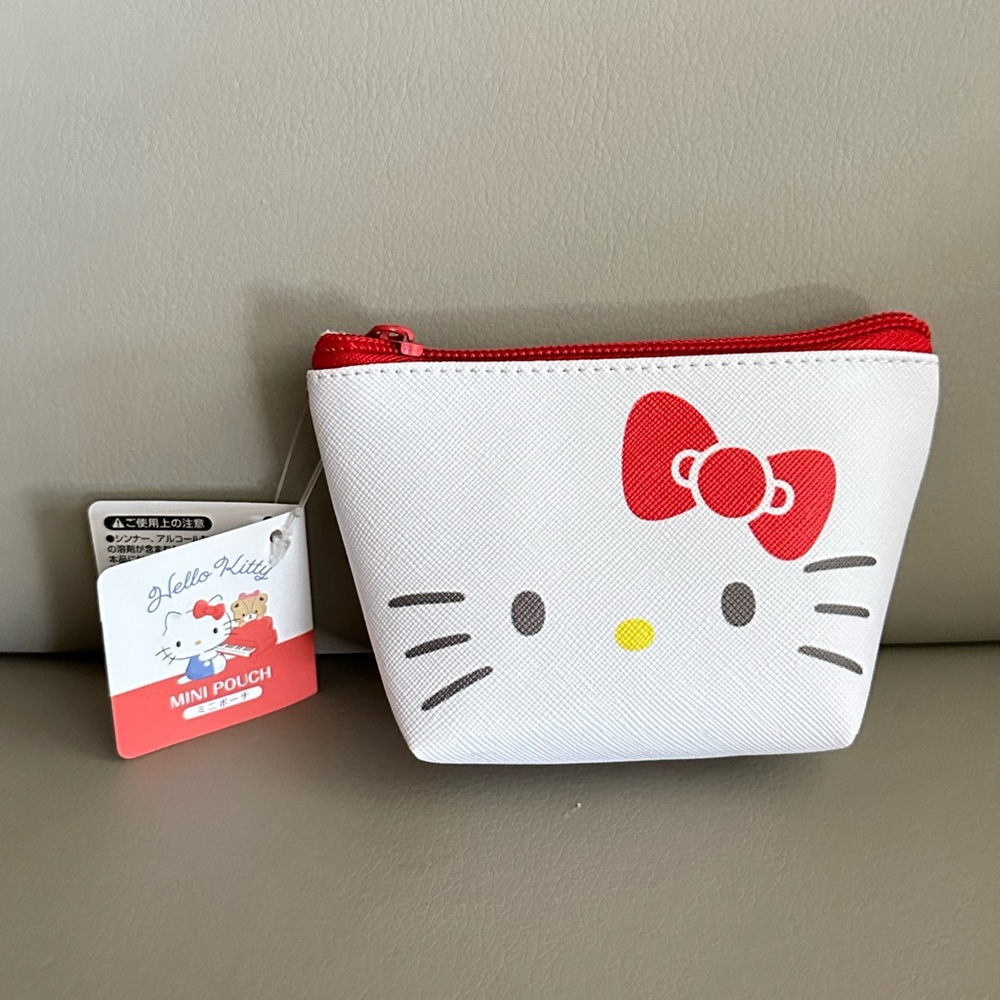 Sanrio Hello Kitty Pouch Bag